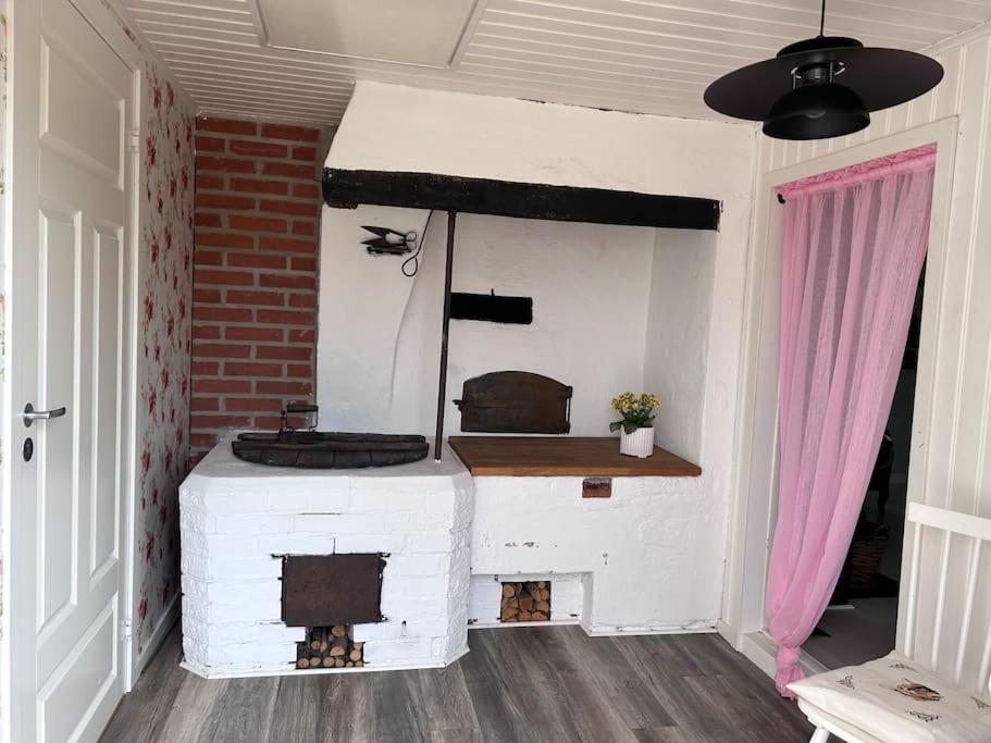 Seaside House In A Old Farm Near Falkenberg, 500M To Beach Exterior photo
